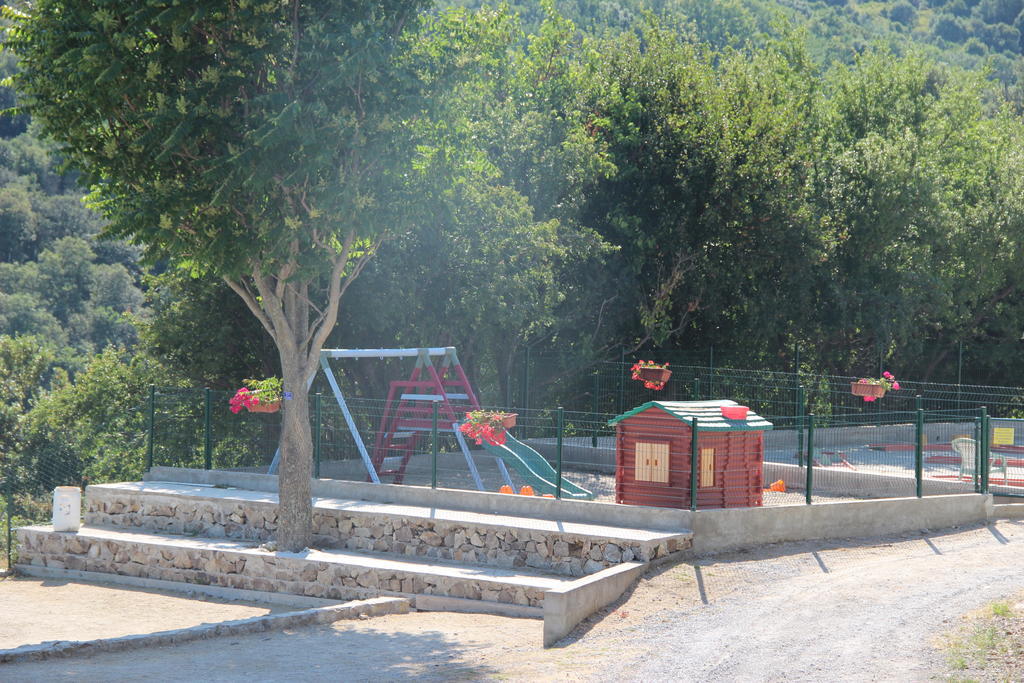 Domaine Plein Sud Hotel Bruzac Kültér fotó