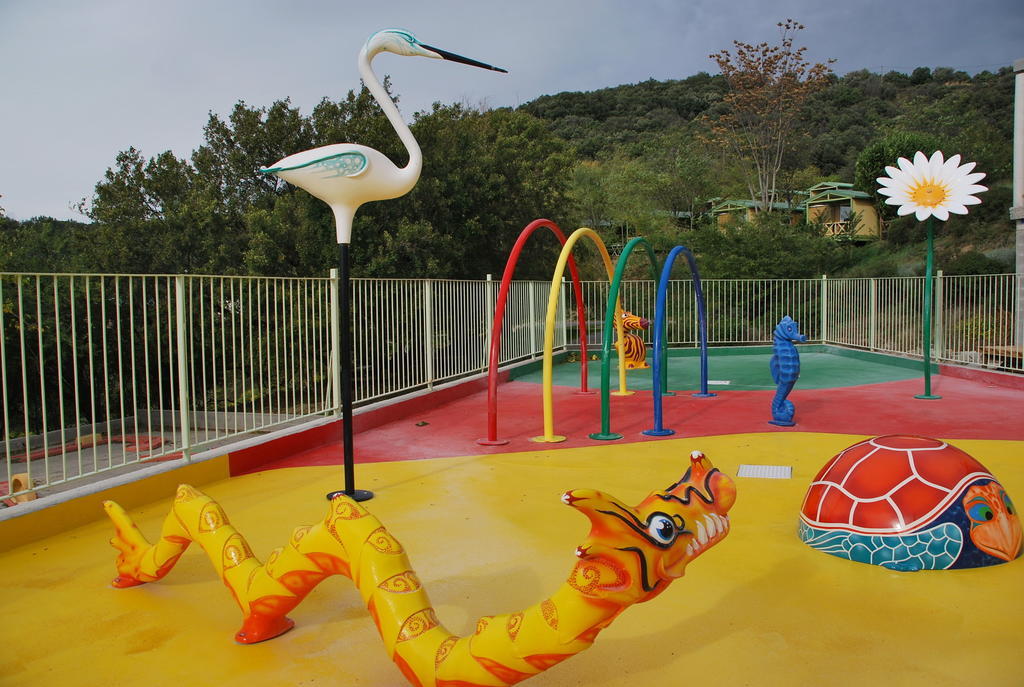Domaine Plein Sud Hotel Bruzac Kültér fotó